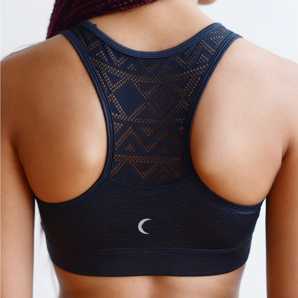 ZYIA black bomber bra M